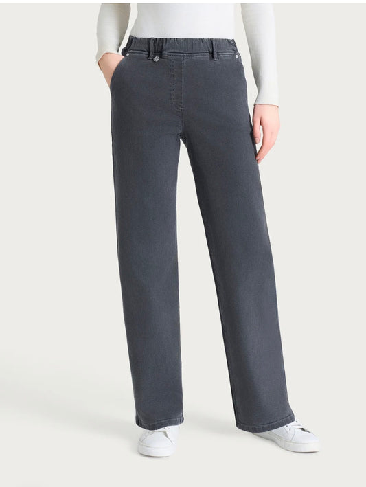 Jeans ampio con tasche in Super denimu